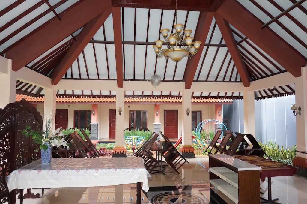 3C Familia Residence Yogyakarta Exterior foto