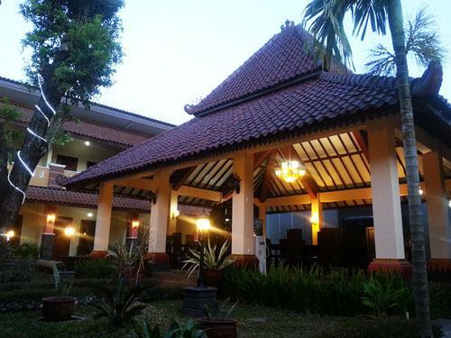 3C Familia Residence Yogyakarta Exterior foto