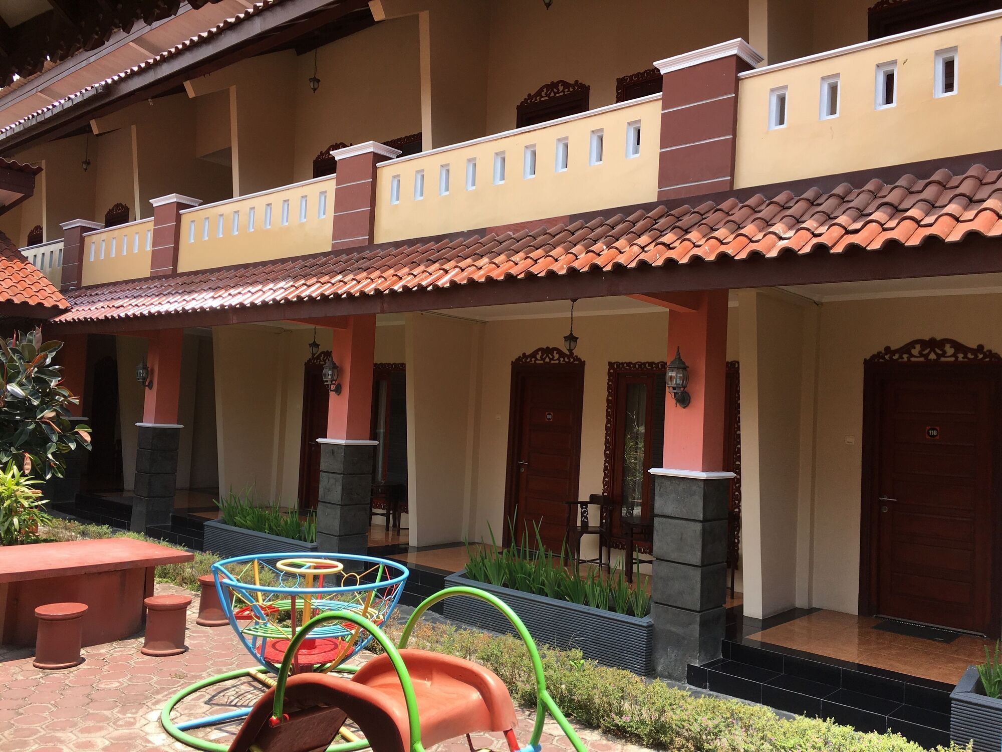 3C Familia Residence Yogyakarta Exterior foto
